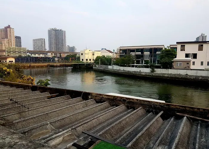 旅馆 Waterside House &hostel 曼谷