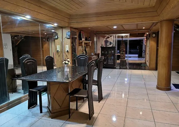 旅馆 Waterside House &hostel 曼谷