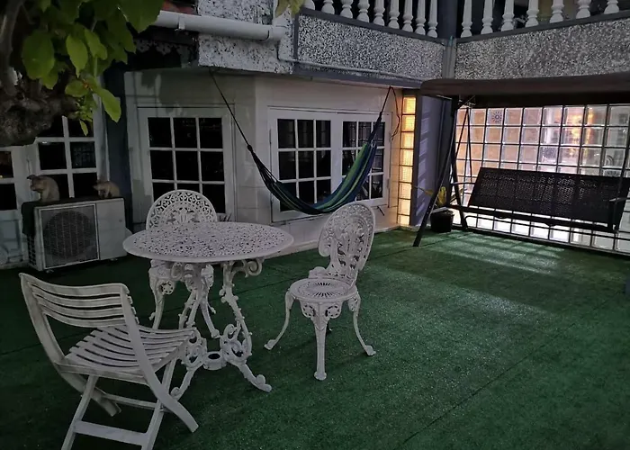 旅馆 Waterside House &hostel *